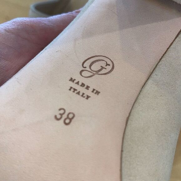 M. Gemi Womens The Noto Suede Slip On Block Heel Mule Sandals Cream Size (38) 7. - Picture 7 of 8